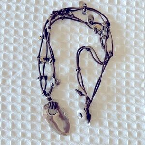 Uno de 50 Arrow Necklace